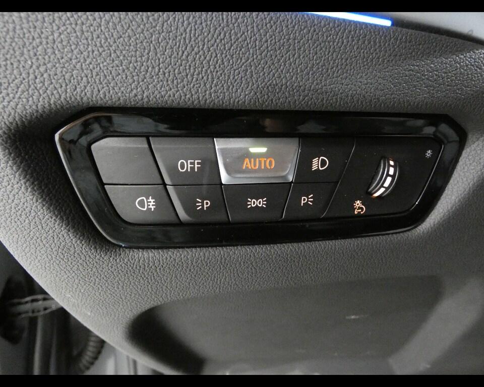 BMW Serie 3 320d Touring mhev 48V Msport xdrive auto