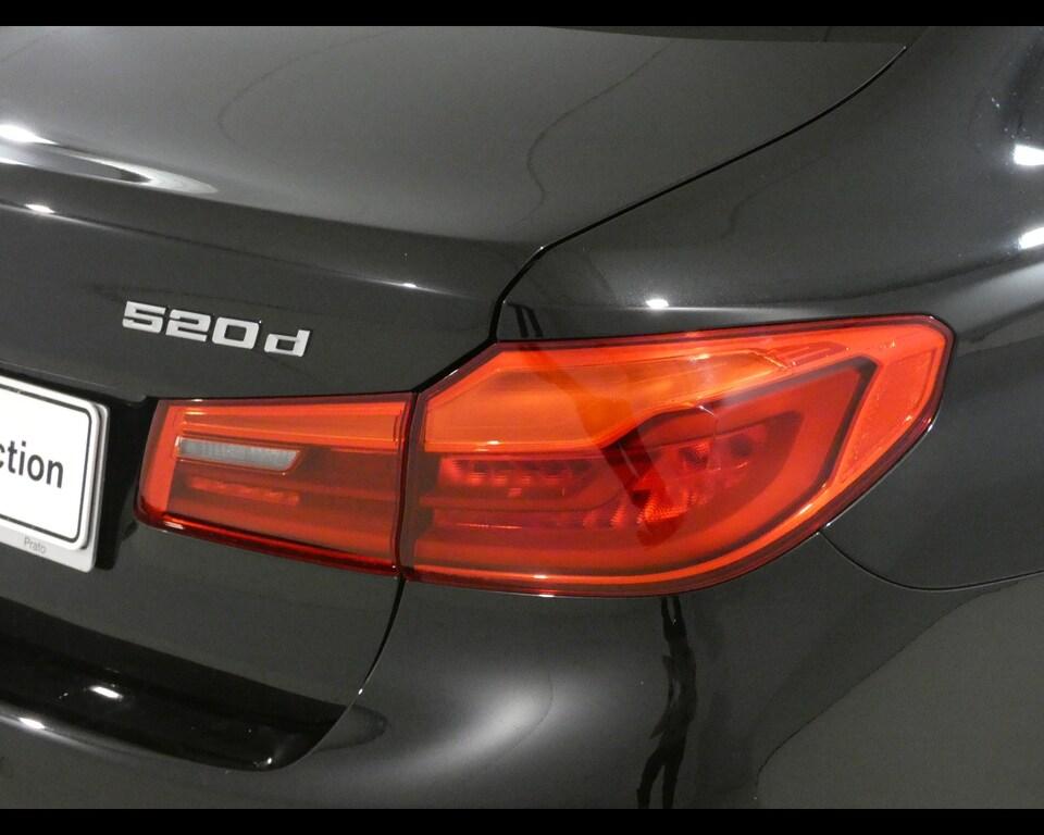 BMW Serie 5 520d mhev 48V xdrive Msport auto