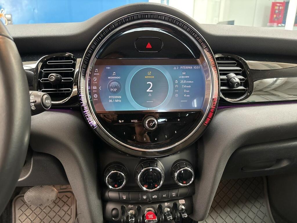 Mini Cooper 1.5 TwinPower Turbo Cooper DCT