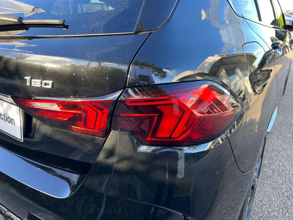 BMW Serie 1 120 48V MSport auto