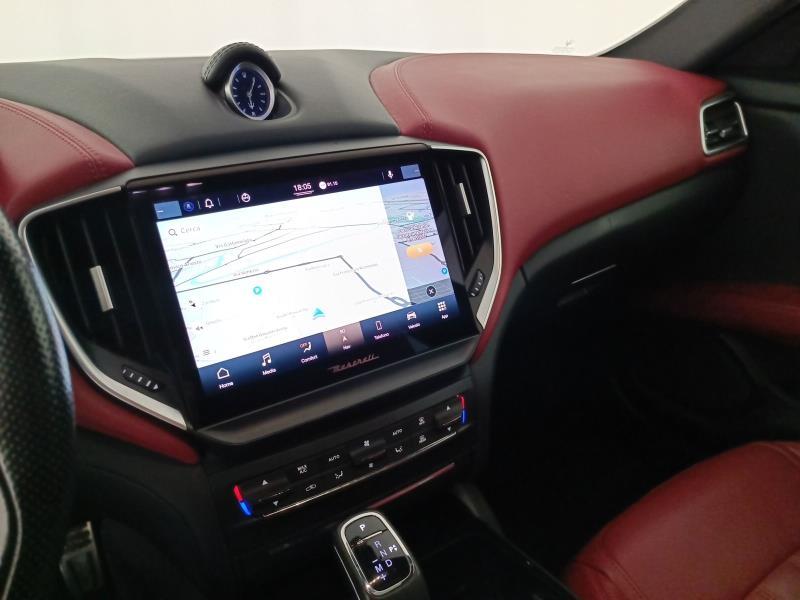Maserati Ghibli 2.0 hybrid Gransport 330cv auto