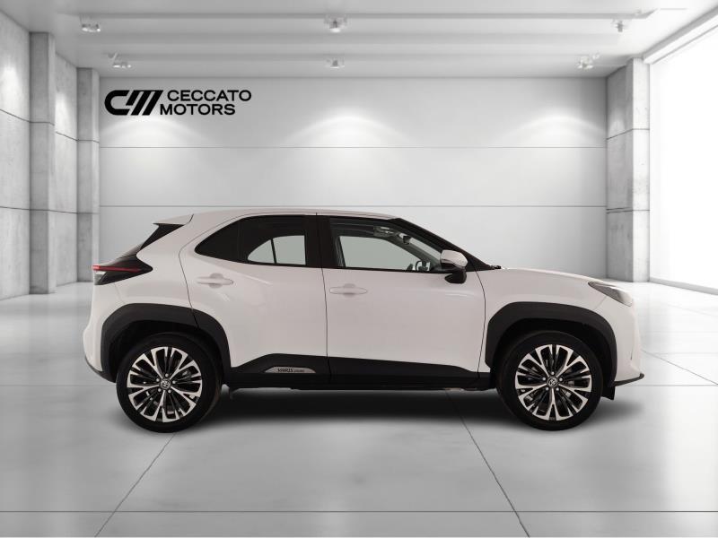 Toyota Yaris Cross 1.5h Lounge fwd 116cv e-cvt