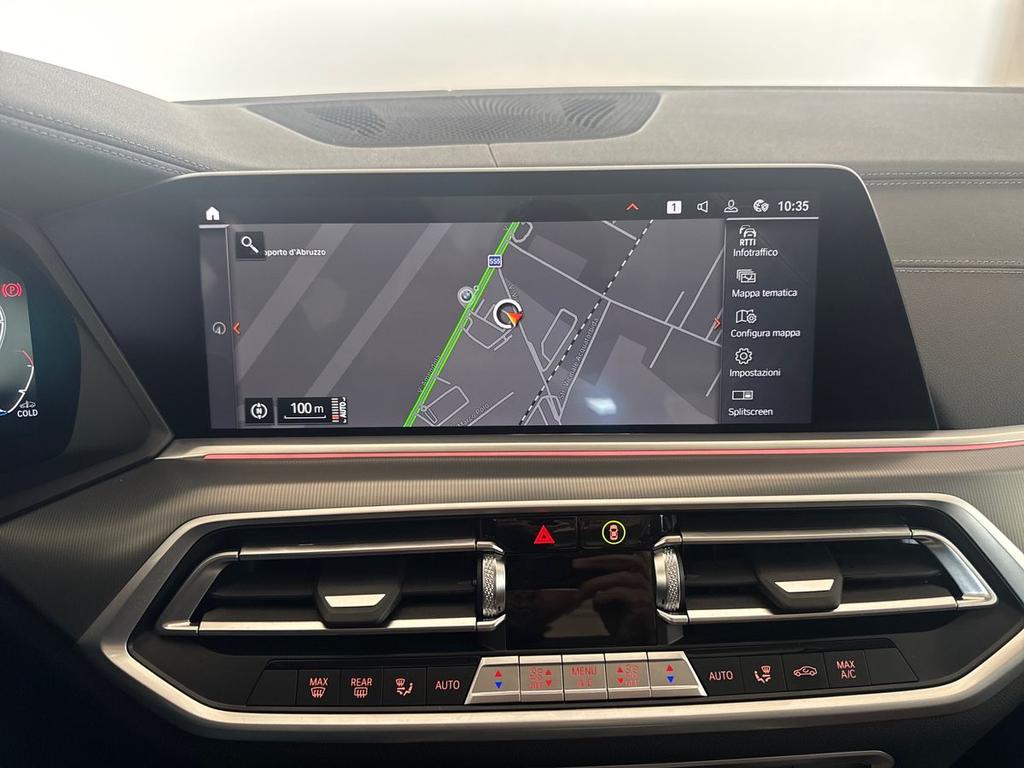 BMW X5 xdrive30d mhev 48V xLine auto