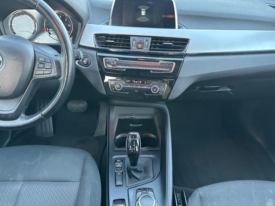 BMW X1 sdrive18d Business auto my18