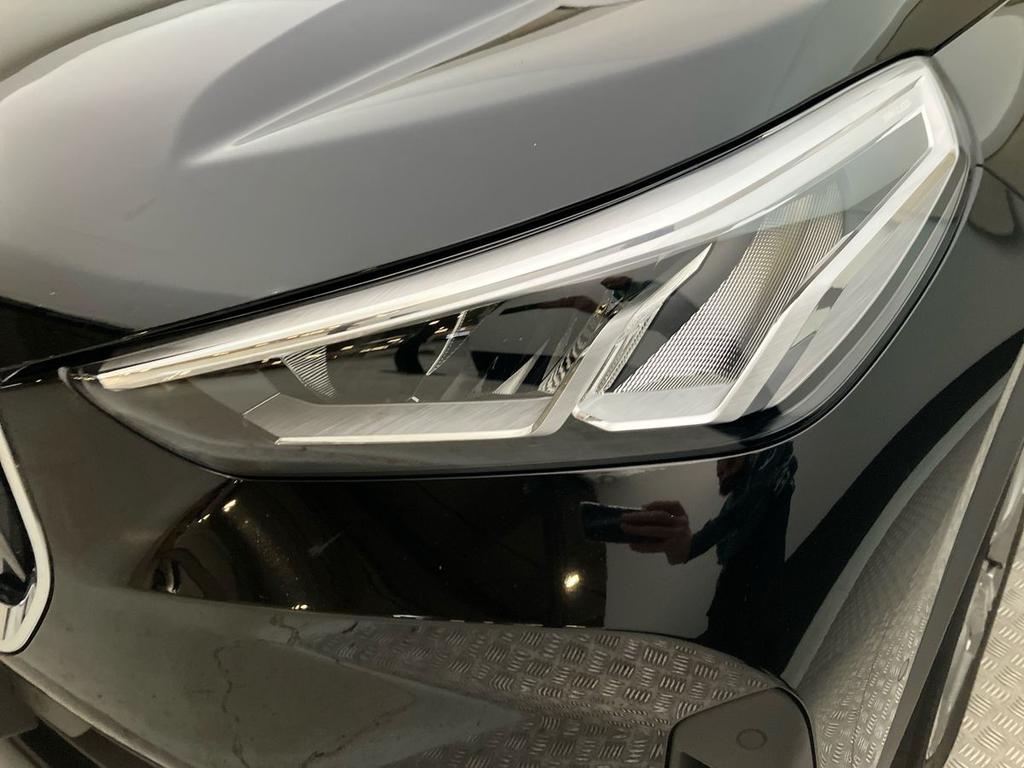 BMW X1 sdrive18i auto