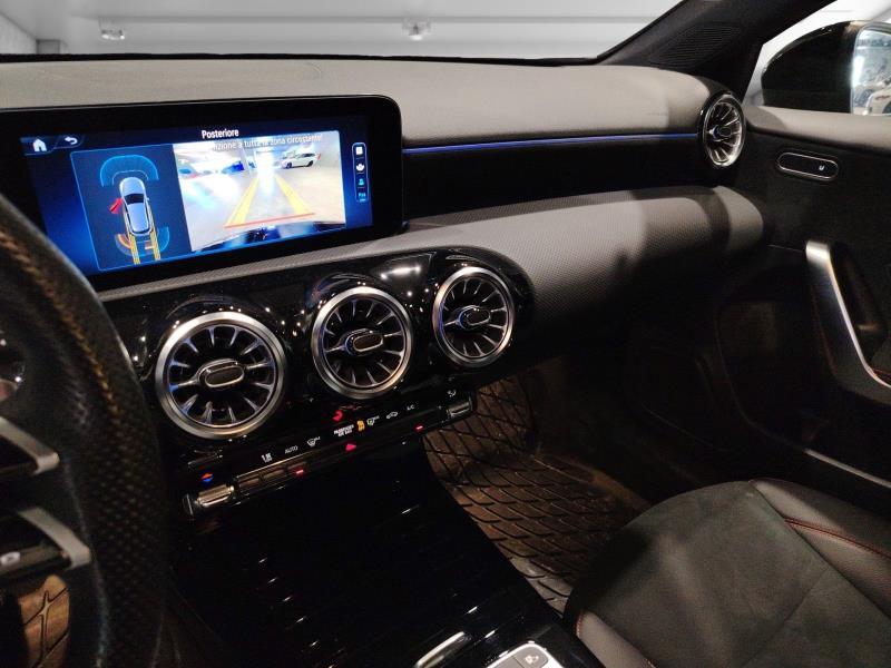 Mercedes Classe A 180 d Premium Plus AMG Line auto