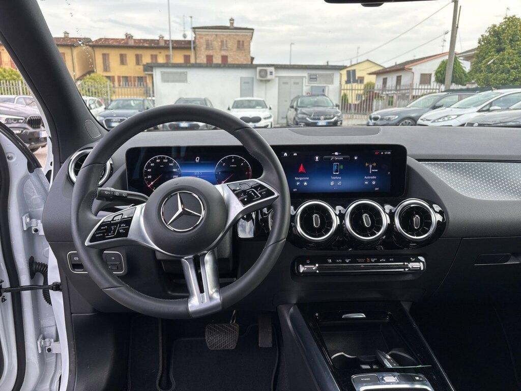 Mercedes GLA 200 d Progressive Advanced Plus 4matic auto