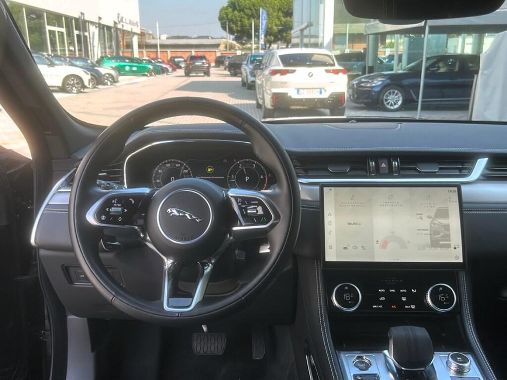 Jaguar F-Pace 2.0 D163 R-Dynamic S awd auto