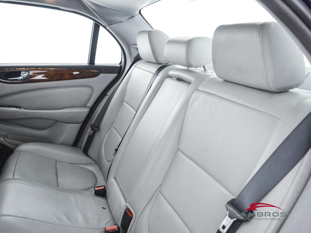 Jaguar XJ 2.7d V6 Executive