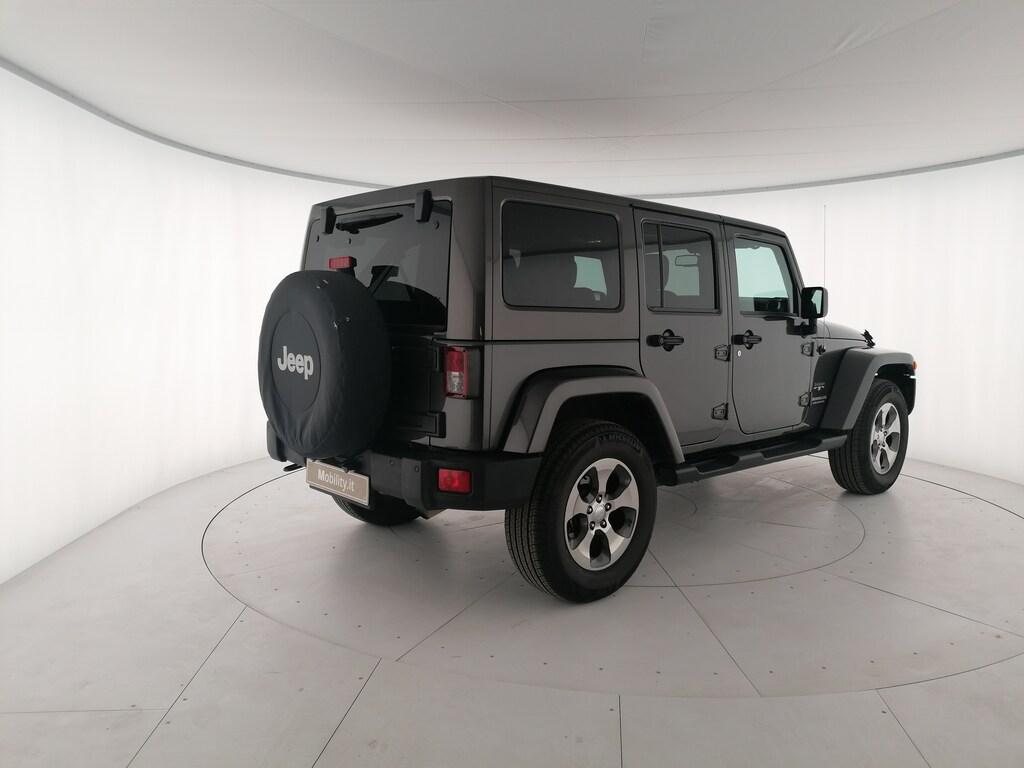 Jeep Wrangler Unlimited 2.8 crd Sahara auto E6