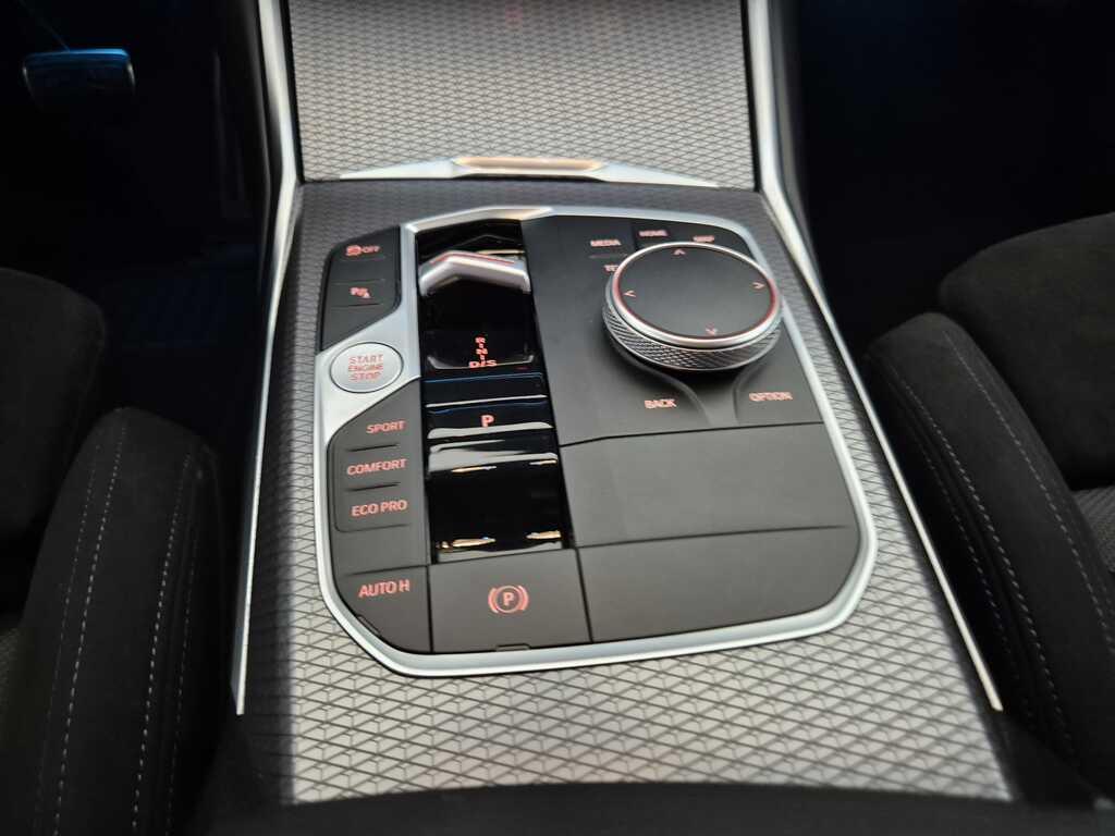 BMW Serie 3 320d Touring mhev 48V Msport auto