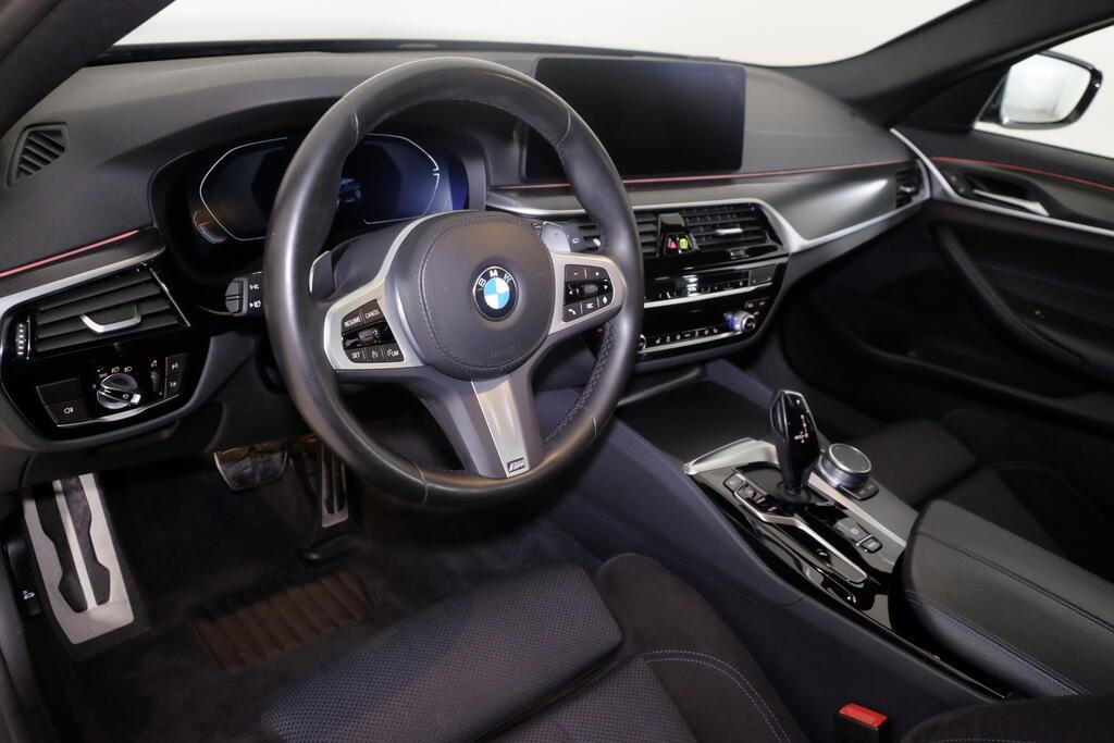 BMW Serie 5 520d Touring mhev 48V xdrive Msport auto