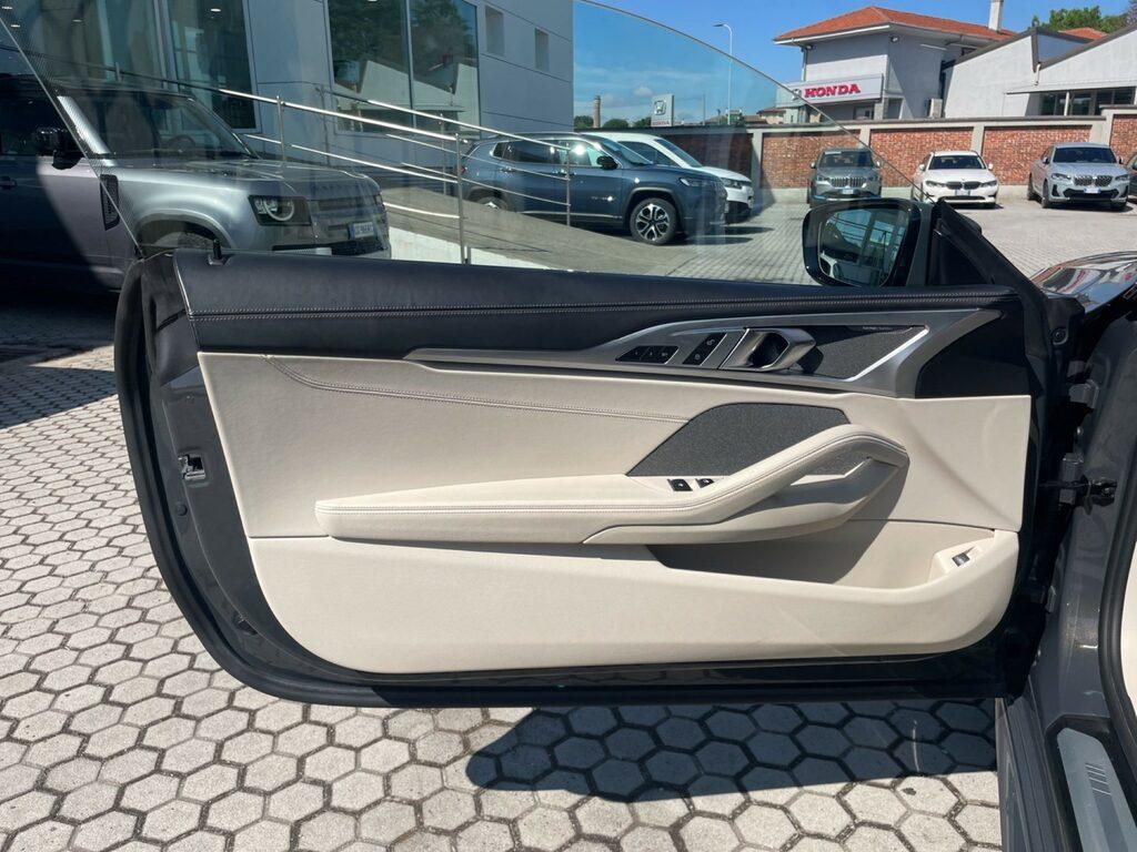 BMW Serie 8 840d Cabrio xdrive Individual Composition MSport auto