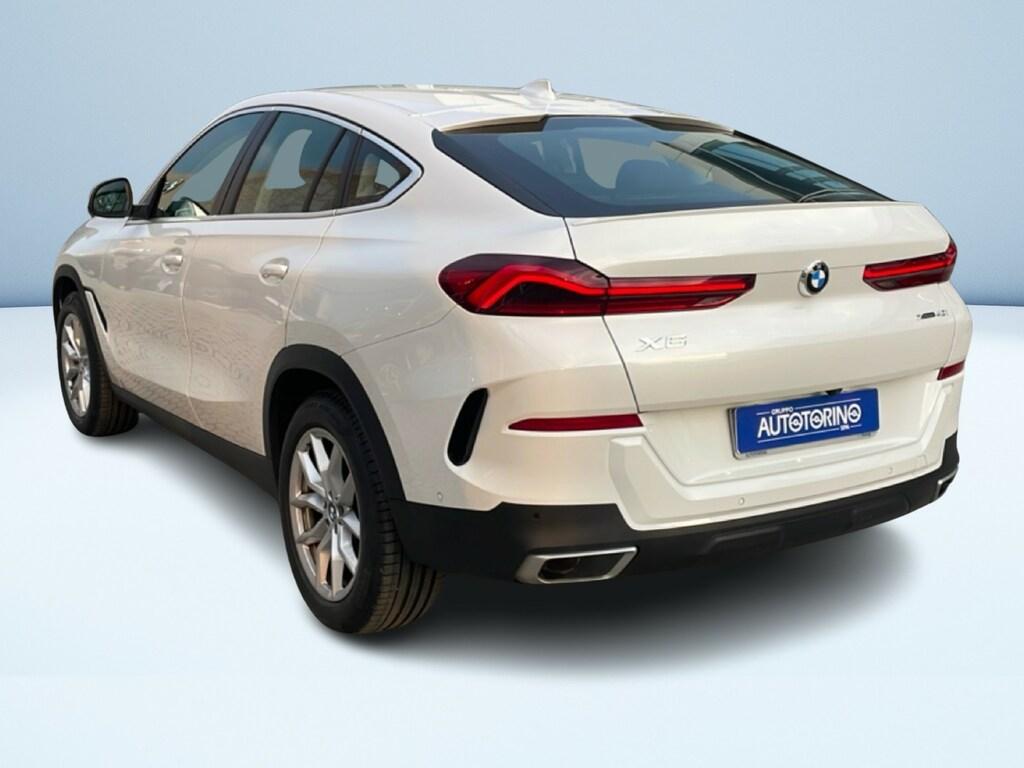 BMW X6 xdrive40i mhev 48V Business auto