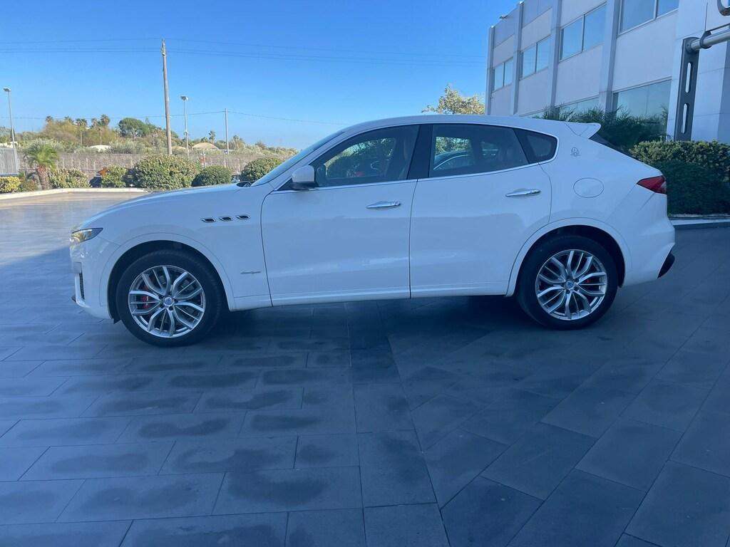 Maserati Levante 3.0 V6 Granlusso 275cv auto my19