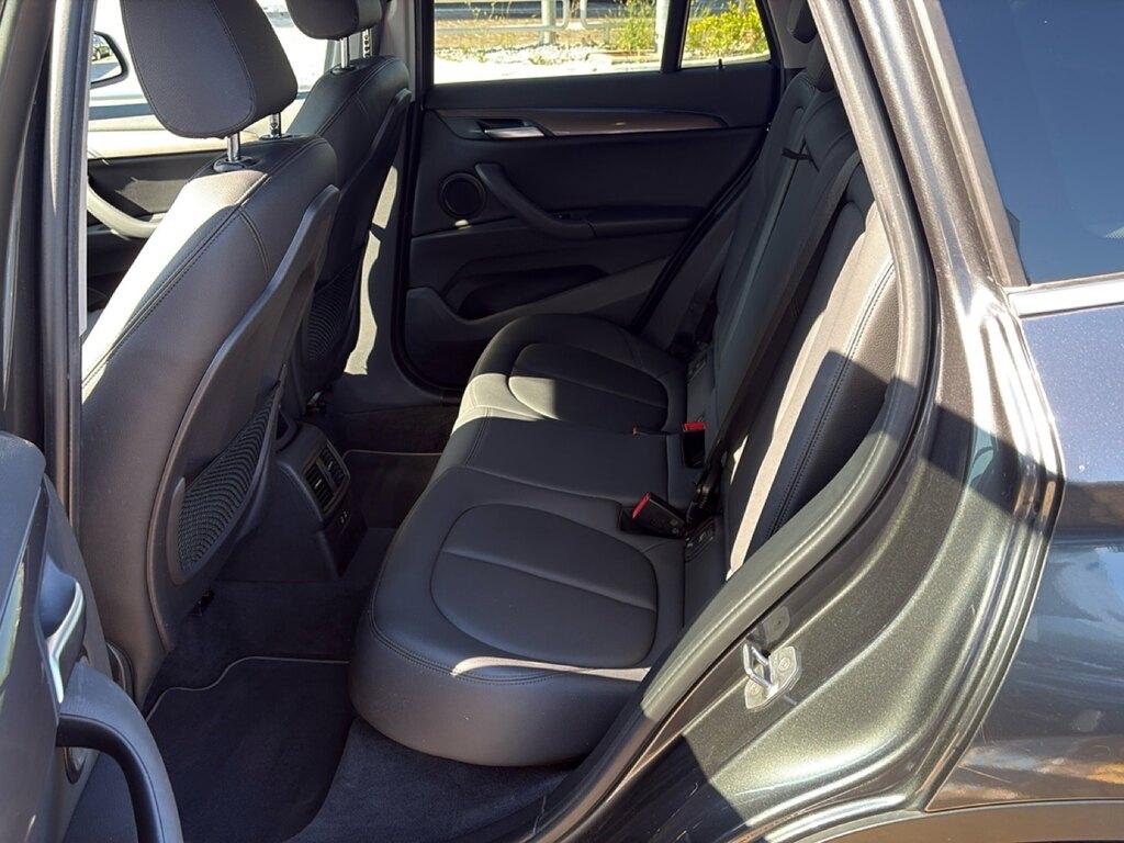 BMW X1 sdrive18i xLine 140cv auto
