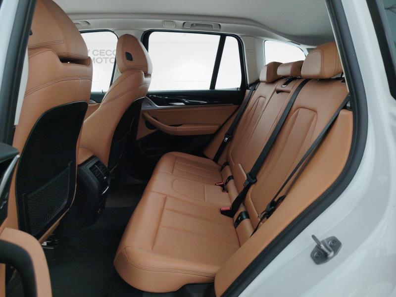 BMW X3 xdrive20d mhev 48V auto