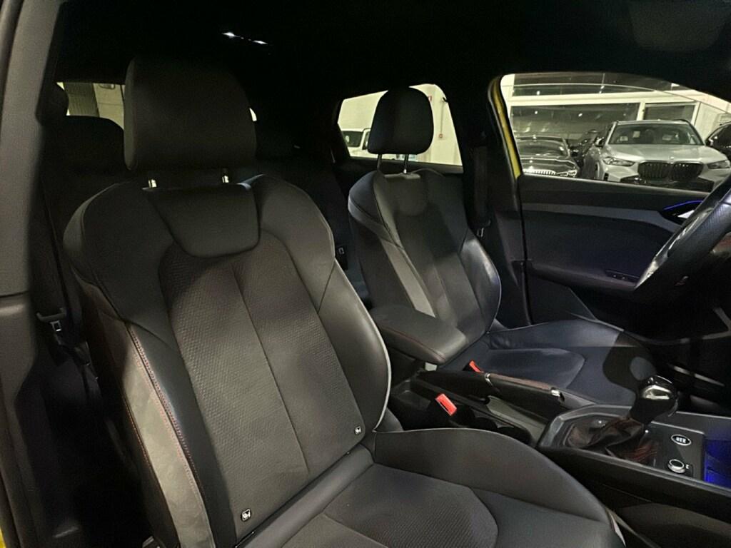 Audi A1 Sportback 40 2.0 tfsi Identity Black 207cv s-tronic