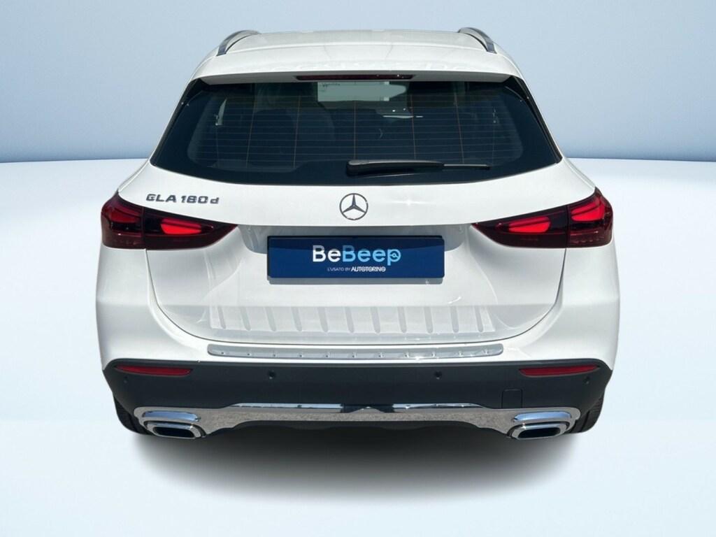 Mercedes GLA 180 d Progressive Advanced auto