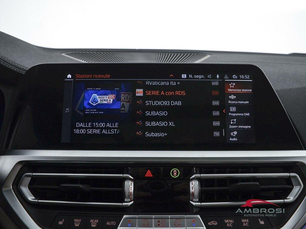 BMW Serie 3 320d Touring mhev 48V xdrive Msport auto
