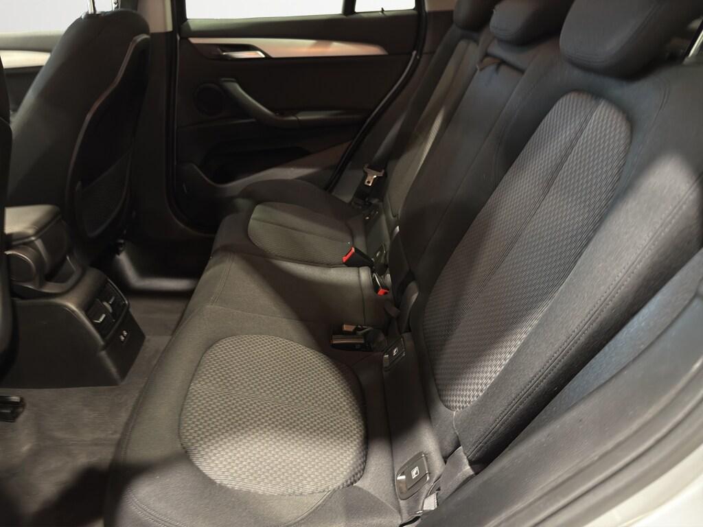 BMW X1 sdrive18i Advantage 136cv auto