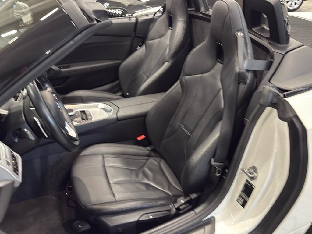 BMW Z4 sdrive 20i Sport auto