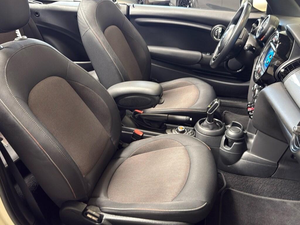Mini Cooper Cabrio 1.5 Cooper Auto