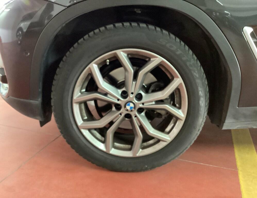 BMW X3 xdrive20i xLine 184cv auto