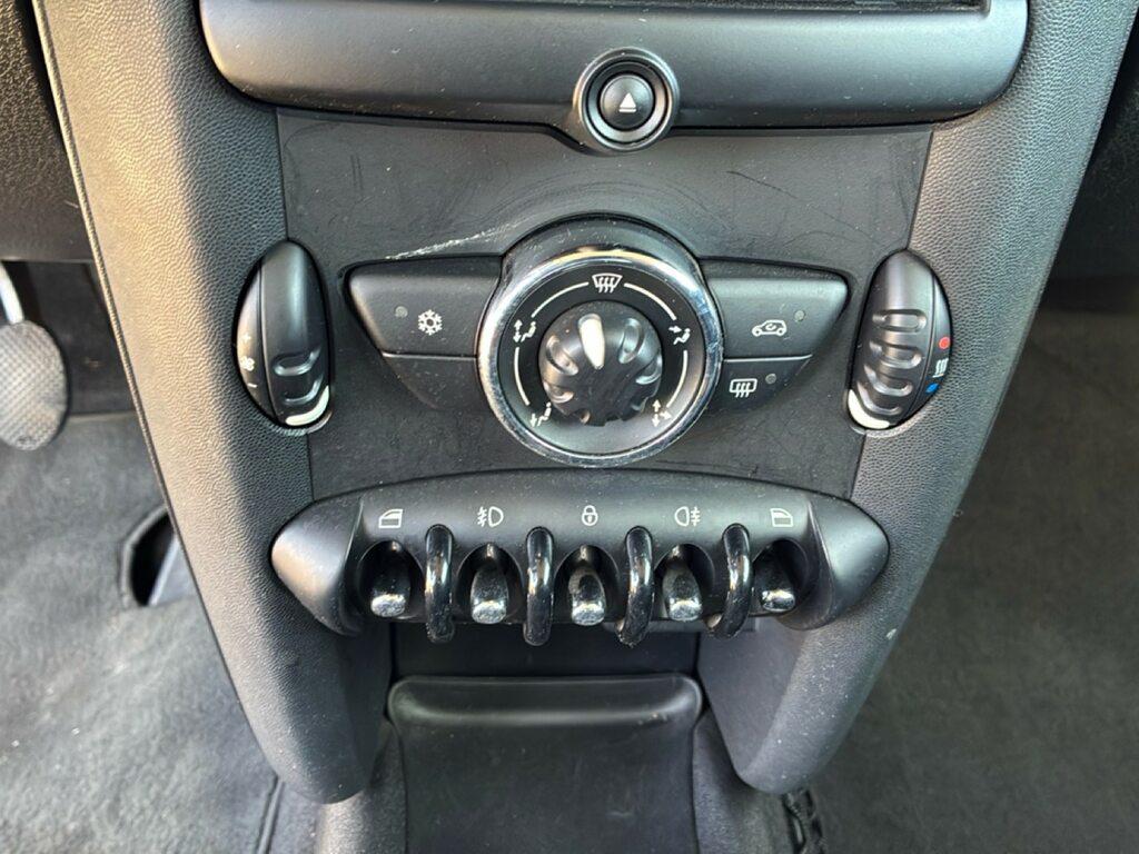 Mini Cooper 1.6 Cooper