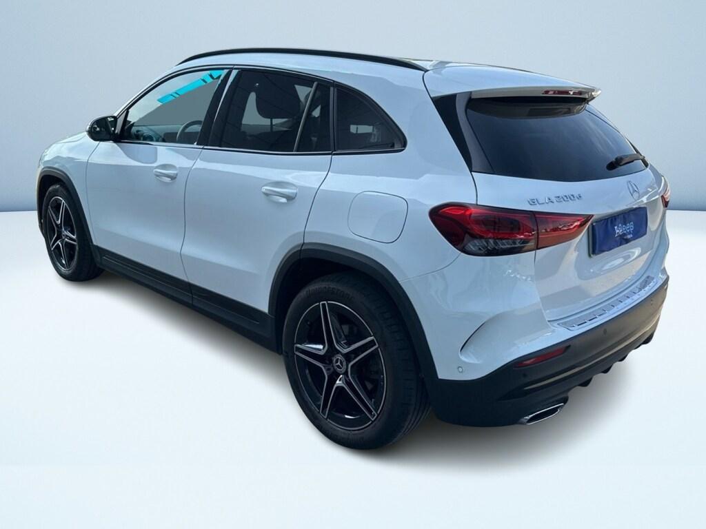 Mercedes GLA 200 d Premium 4matic auto