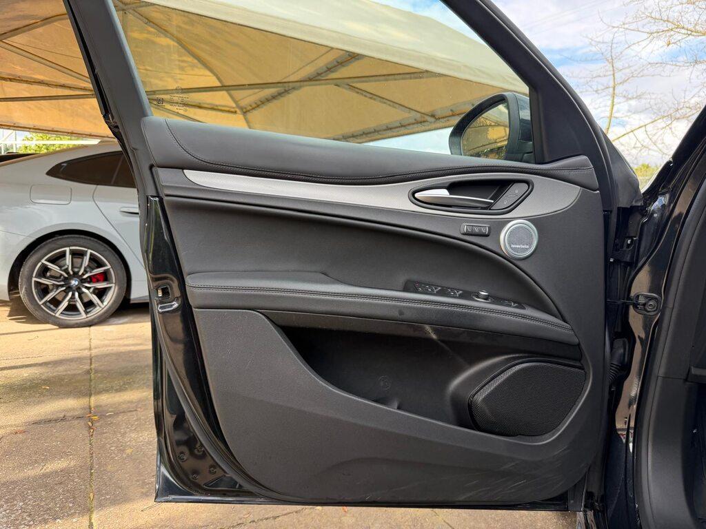 Alfa Romeo Stelvio 2.2 t Competizione Q4 210cv auto