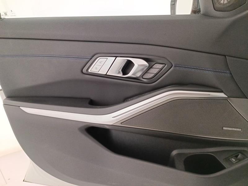BMW Serie 3 M M340d Touring mhev 48V xdrive auto