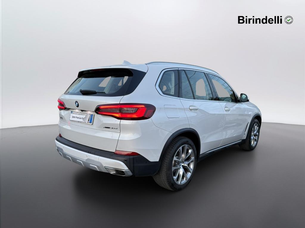 BMW X5 xdrive30d mhev 48V xLine auto
