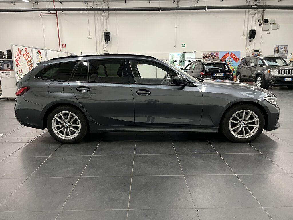 BMW Serie 3 320d Touring mhev 48V xdrive auto