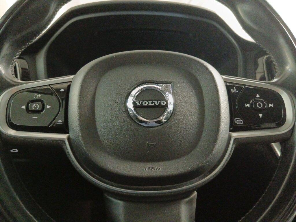 Volvo V60 c.country 2.0 B4 Business Pro awd auto