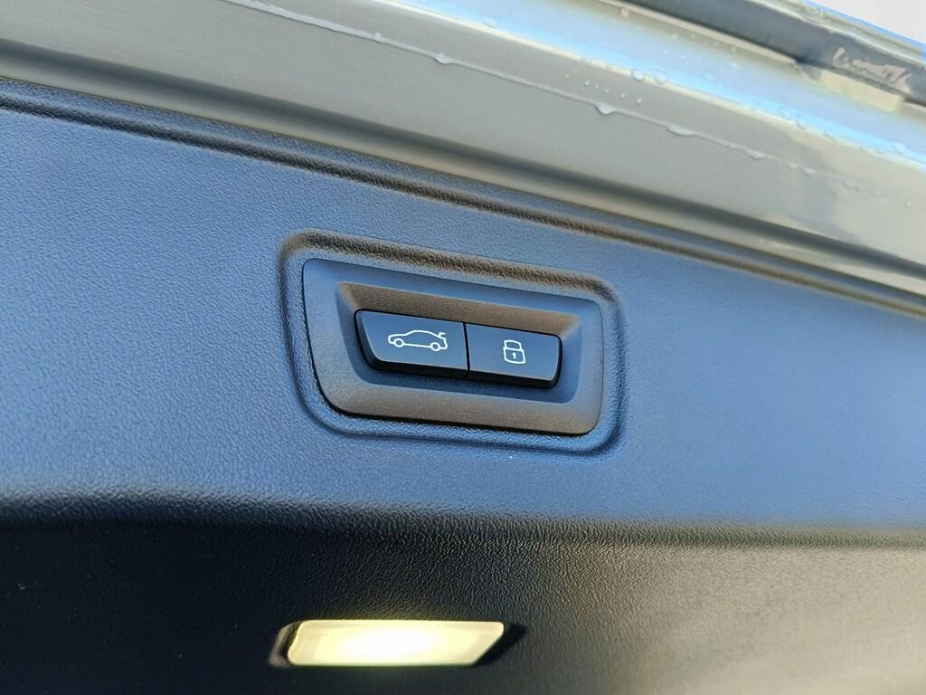 BMW Serie 5 520d Touring 48V xdrive M Sport Pro auto