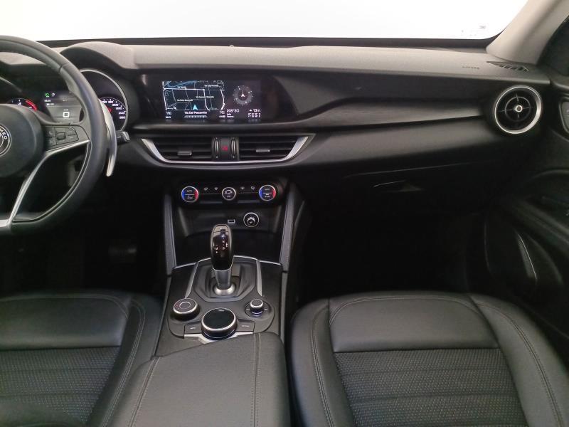 Alfa Romeo Stelvio 2.2 t Executive Q4 210cv auto