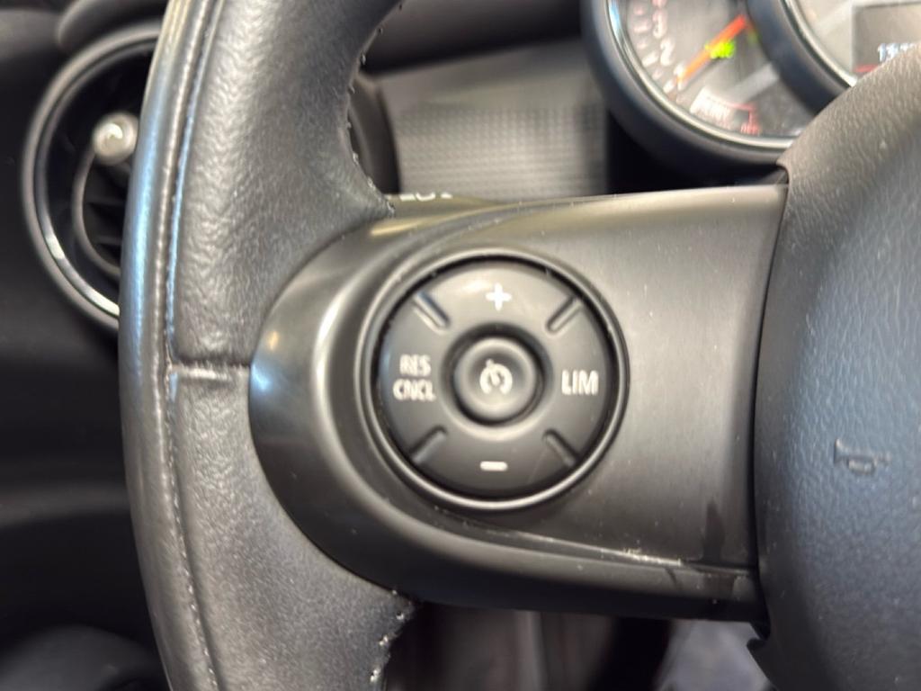 Mini Cooper Cabrio 1.5 Cooper Auto