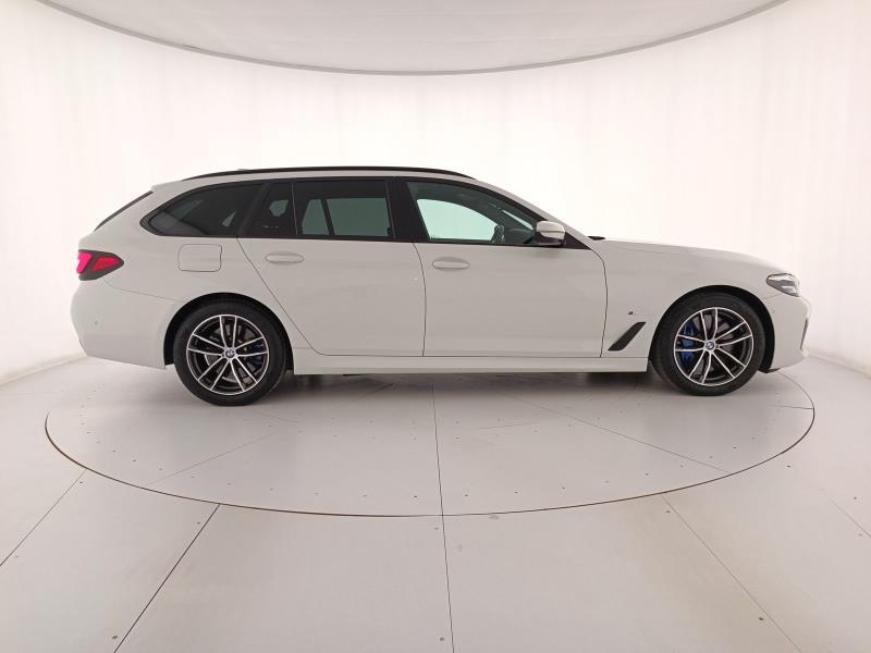 BMW Serie 5 530d Touring mhev 48V xdrive Msport auto