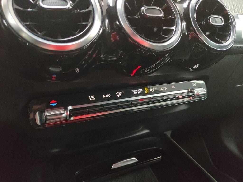 Mercedes GLB 200 d Business Extra auto
