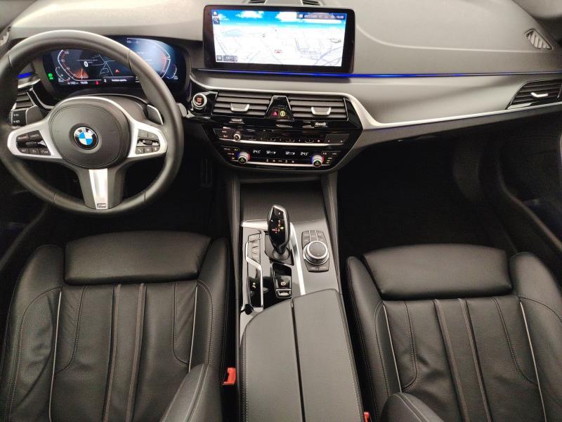BMW Serie 5 530d Touring mhev 48V xdrive Luxury auto