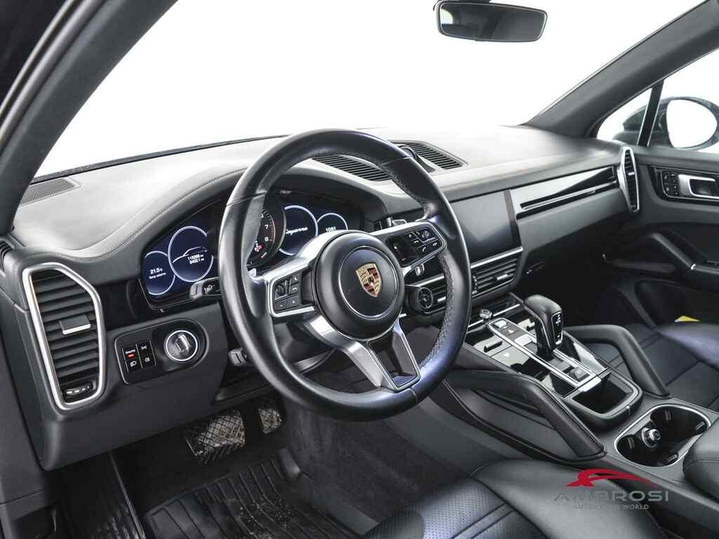Porsche Cayenne 3.0 e-hybrid tiptronic