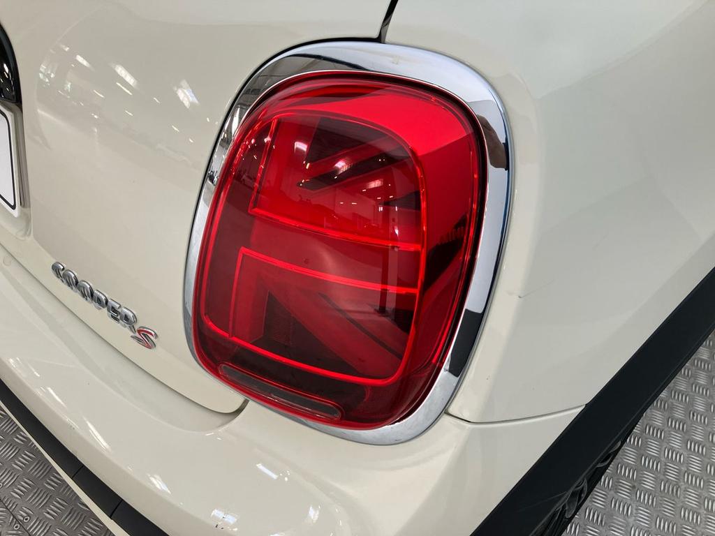 Mini Cooper S 2.0 TwinPower Turbo Cooper S