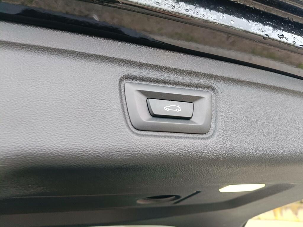 BMW Serie 3 320d Touring mhev 48V Msport xdrive auto