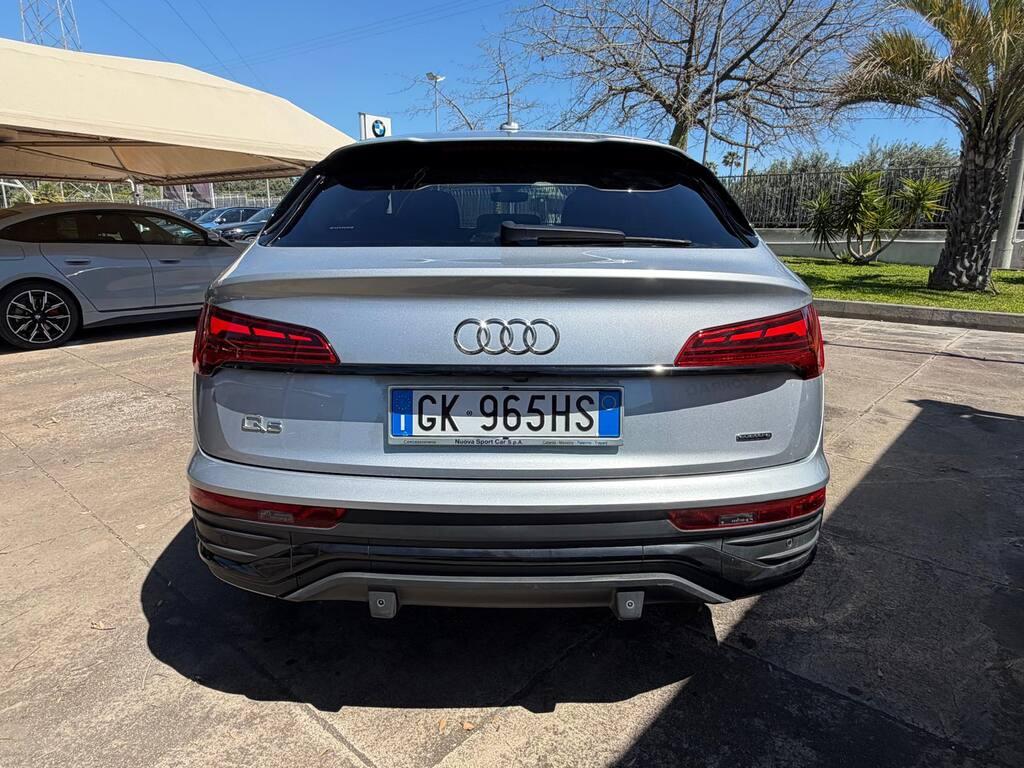 Audi Q5 Sportback 40 2.0 tdi mhev 12V S line quattro s tronic