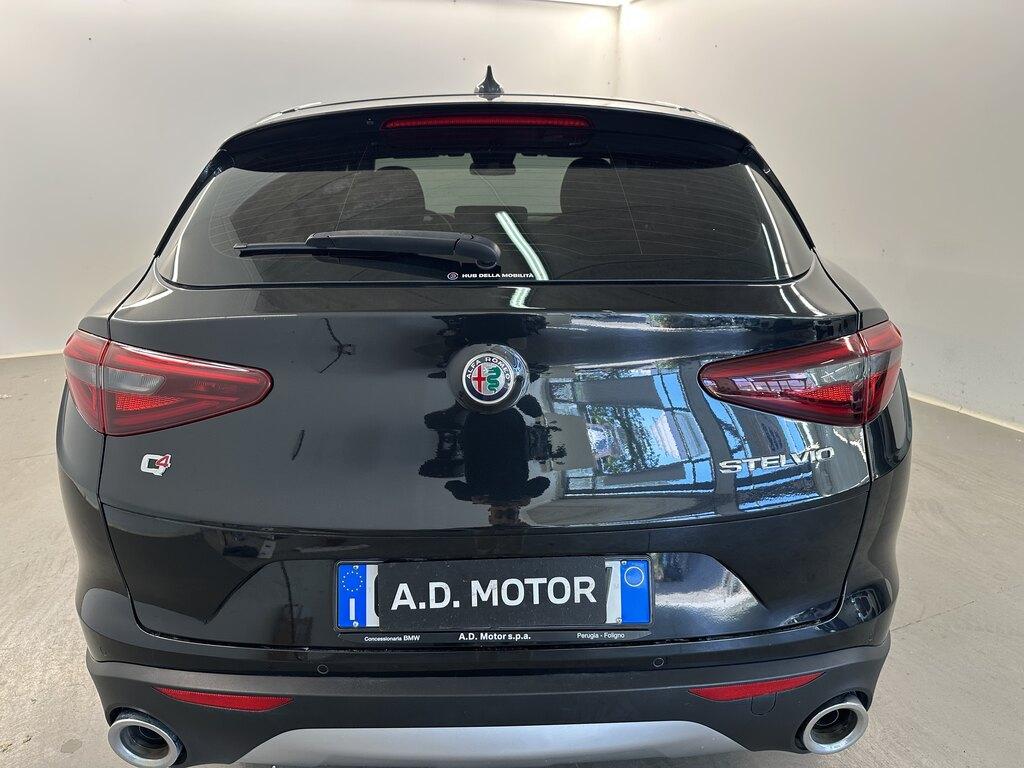 Alfa Romeo Stelvio 2.2 t Business Q4 190cv auto