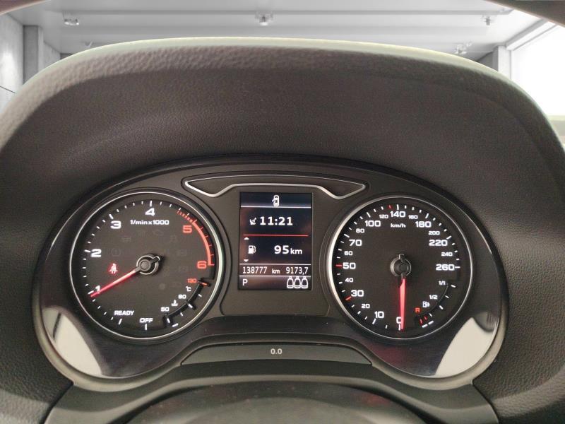 Audi Q2 30 1.6 tdi Business Design s-tronic