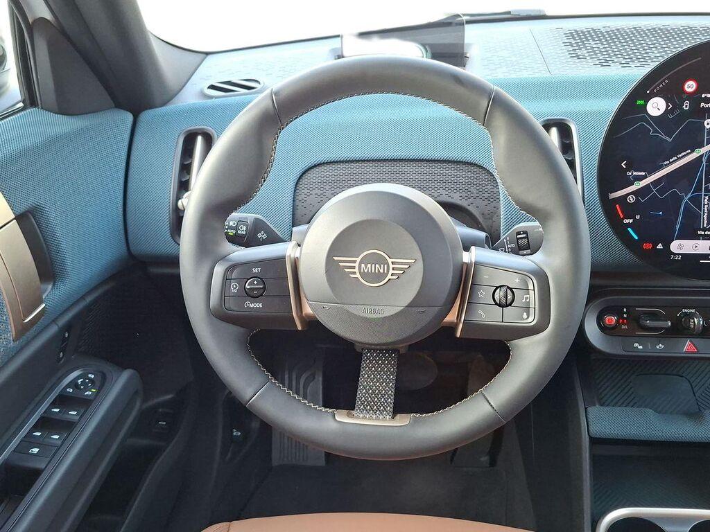 Mini Mini Countryman 2.0 48V D Essential auto