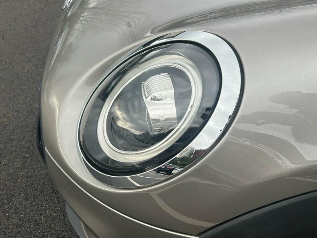 Mini Cooper D Cabrio 1.5 Cooper D Hype