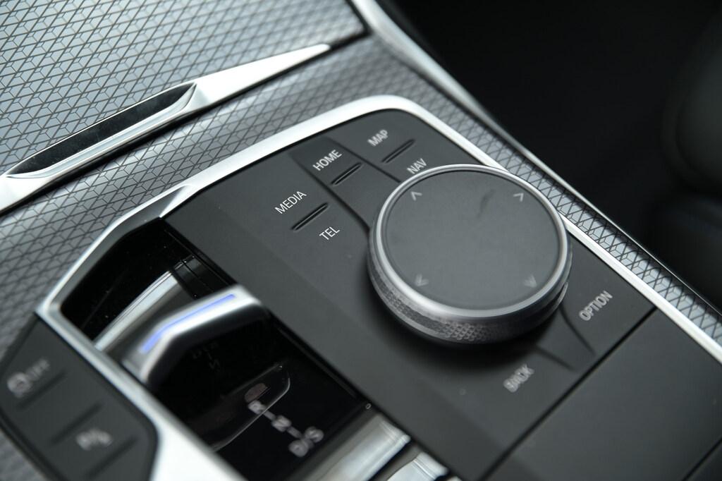 BMW Serie 3 320d Touring mhev 48V Msport auto